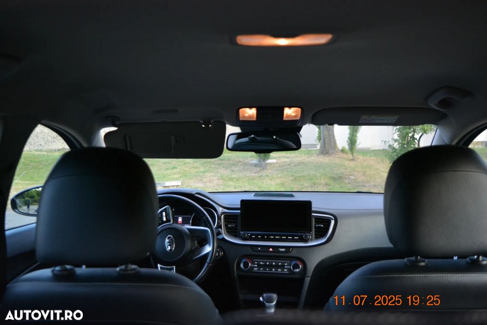 Kia XCeed - 18