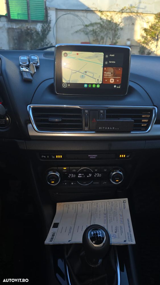 Mazda 3 G165 Revolution Top - 19