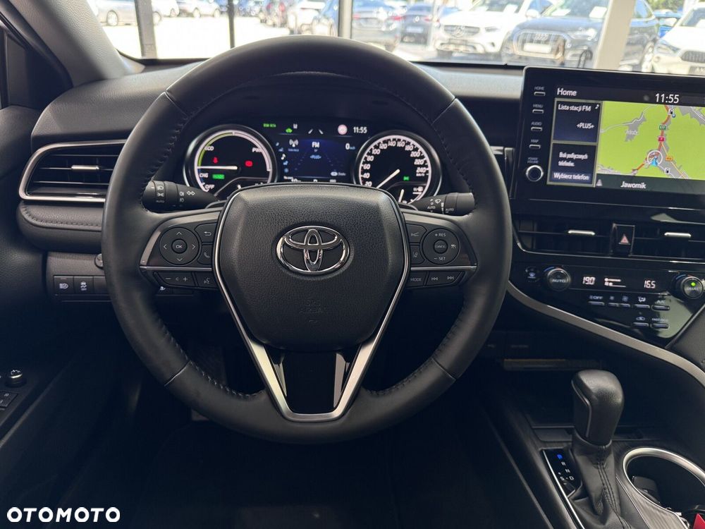 Toyota Camry - 15