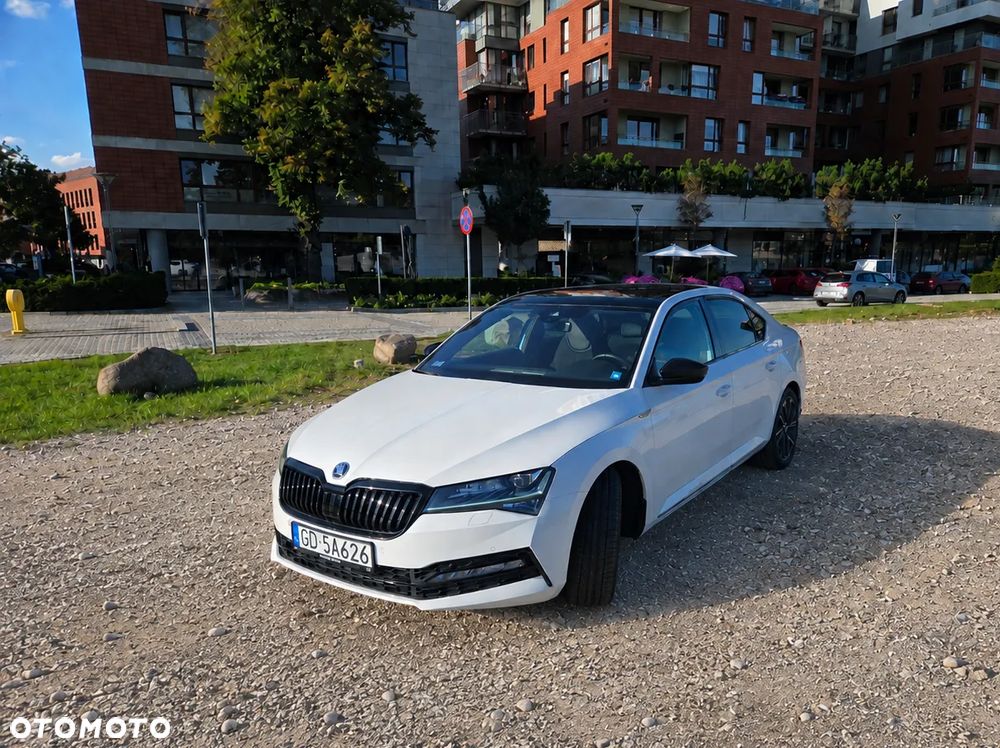 Skoda Superb 2.0 TSI 4x4 Sportline DSG - 1