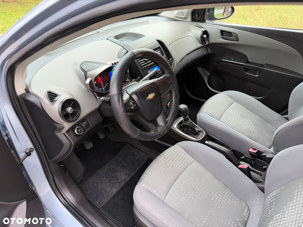 Chevrolet Aveo 1.2 LS+ - 5