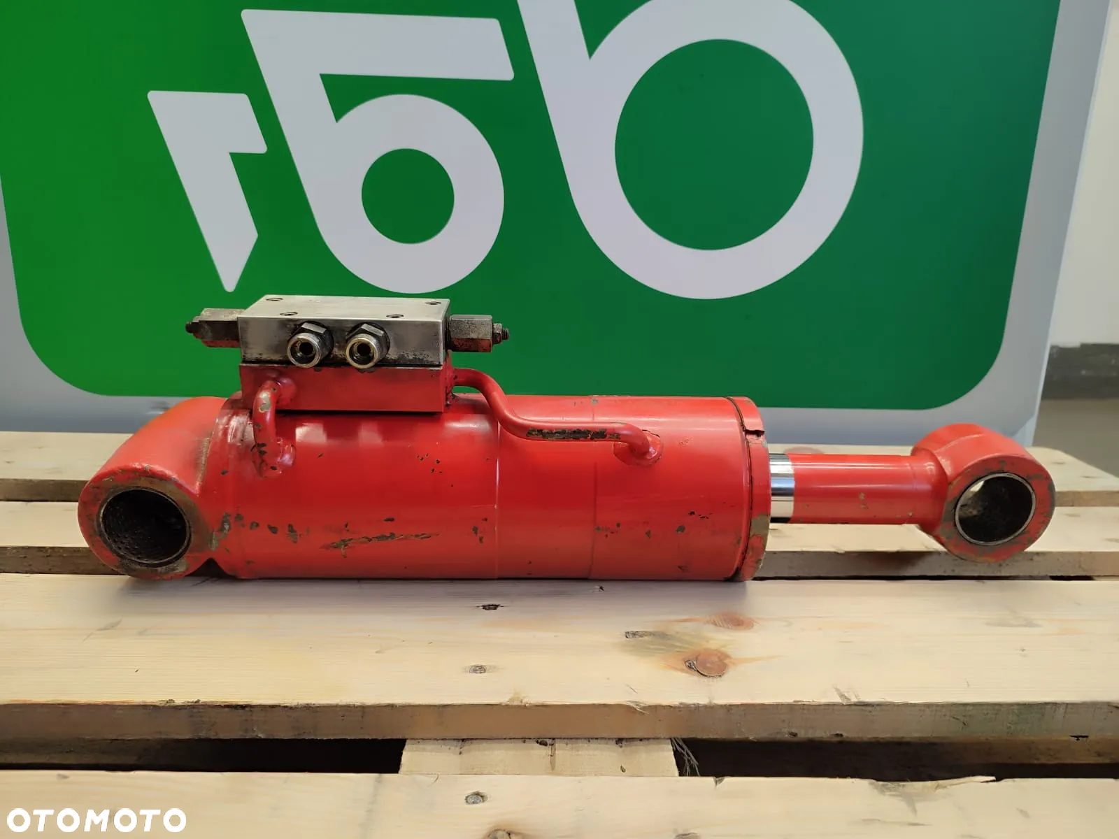 Zawór 05424B100220000 siłownika poziomowania osi MANITOU MT1440 - 5