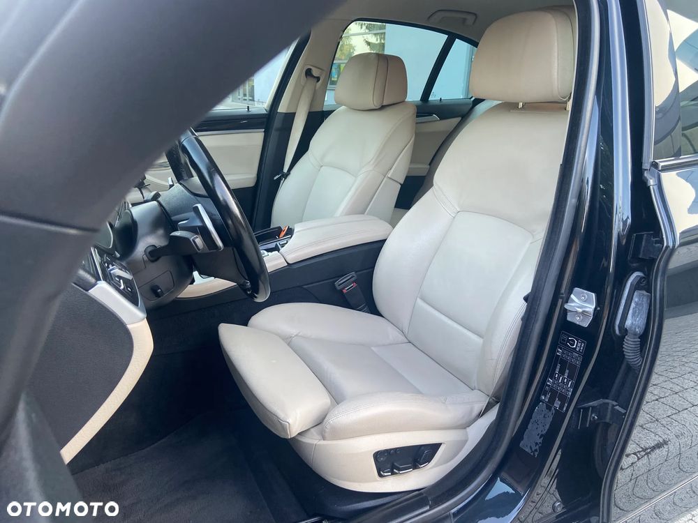 BMW Seria 5 520d - 10