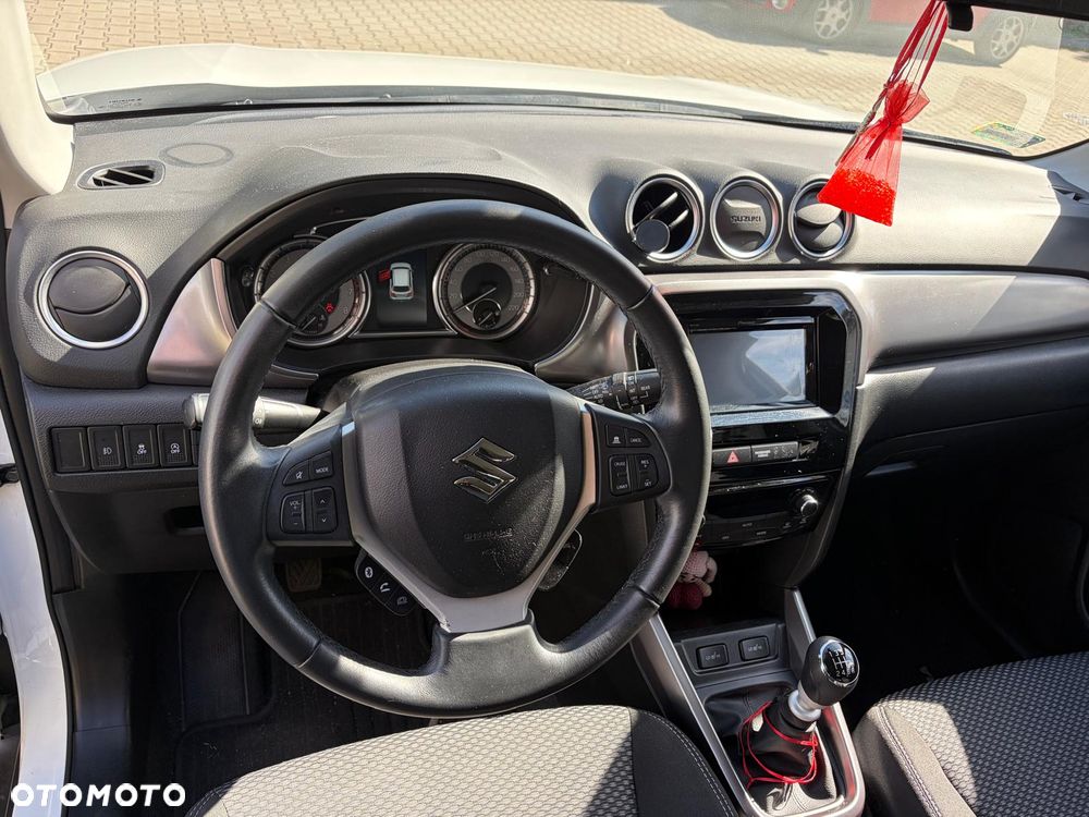 Suzuki Vitara 1.4 Boosterjet SHVS Premium 2WD - 16