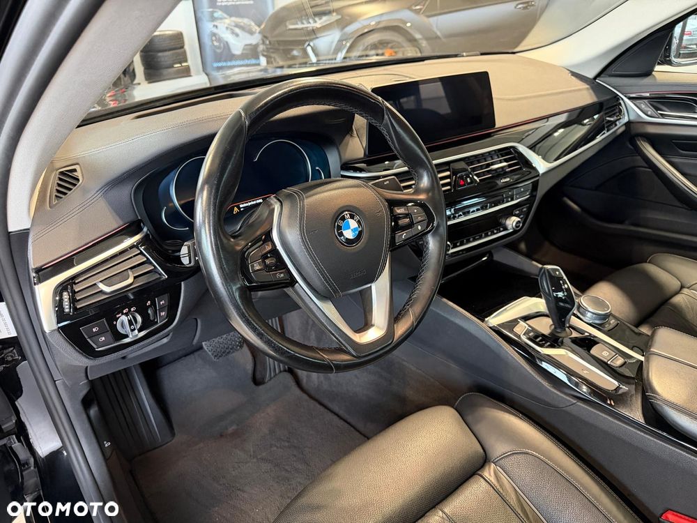 BMW Seria 5 520d xDrive Luxury Line - 5