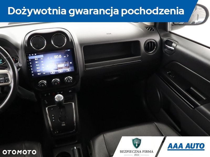 Jeep Compass - 10