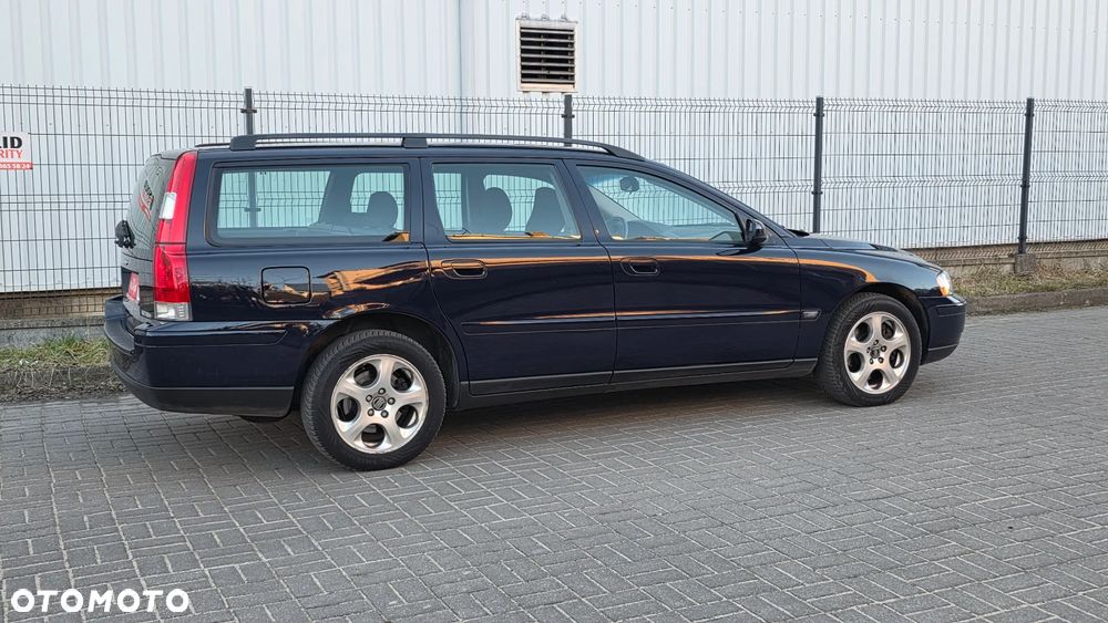 Volvo V70 2.4 Move - 19