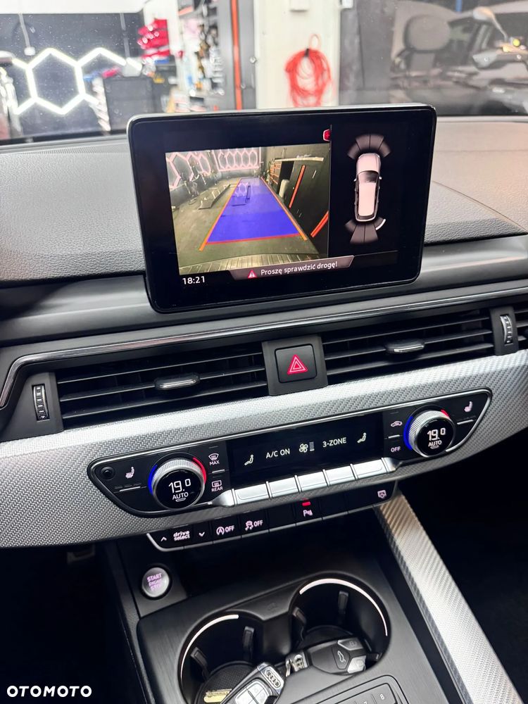 Audi A4 - 16