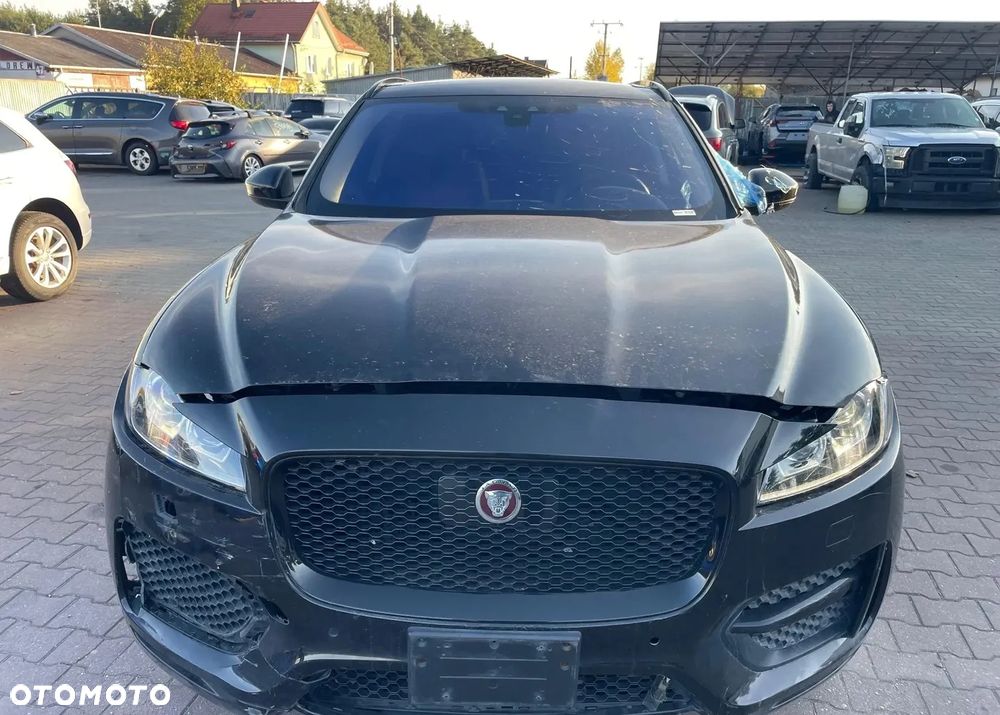 Jaguar F-Pace 2.0 i4P AWD R-Sport - 6