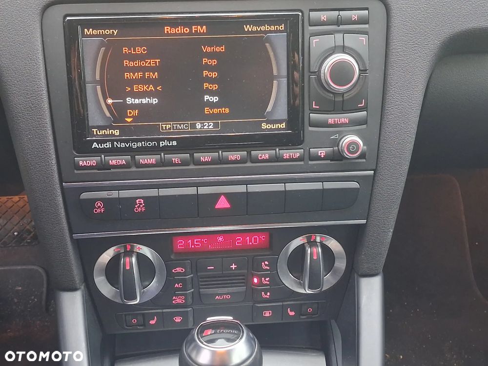 Audi A3 Sportback 2.0 TDI DPF (DSG) S tronic Ambiente - 10