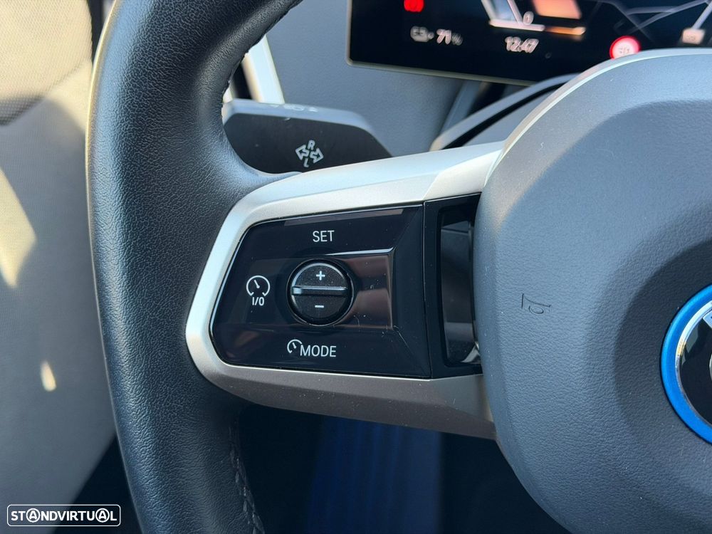 BMW iX xDrive 40 Pack Desportivo - 34