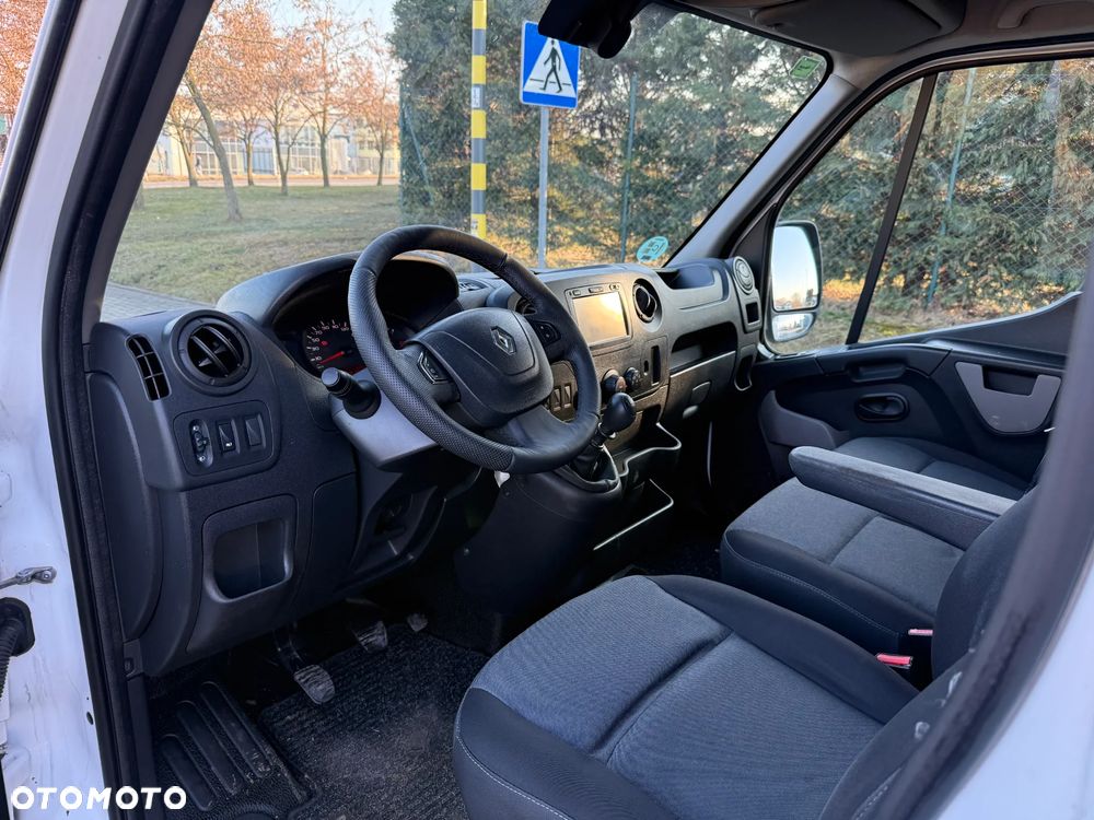 Renault Master - 9