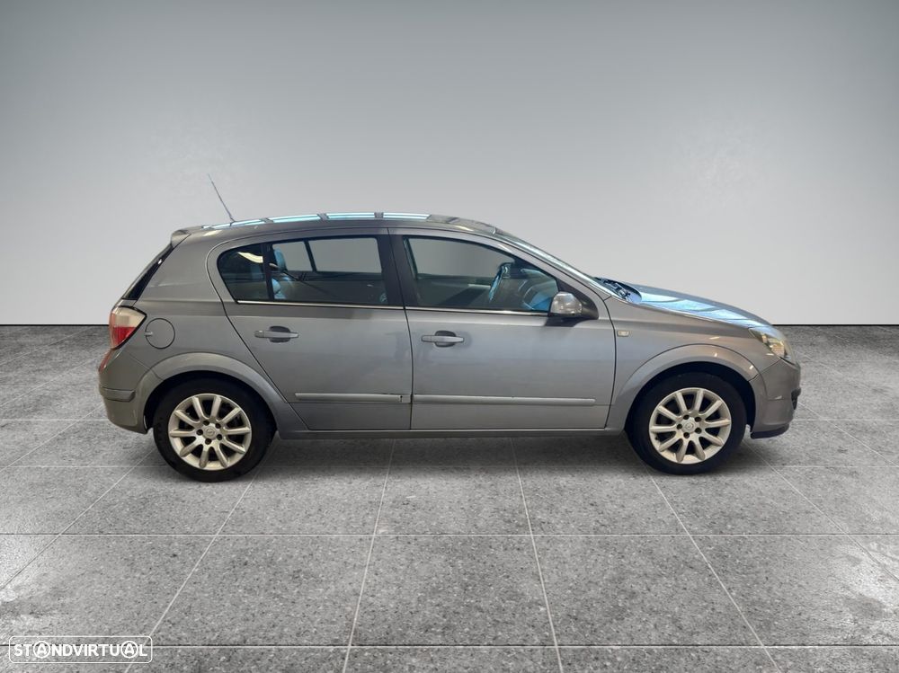 Opel Astra 1.7 CDTI Cosmo - 6