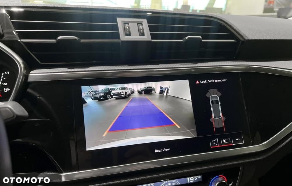 Audi Q3 45 TFSI e S Line S tronic - 11