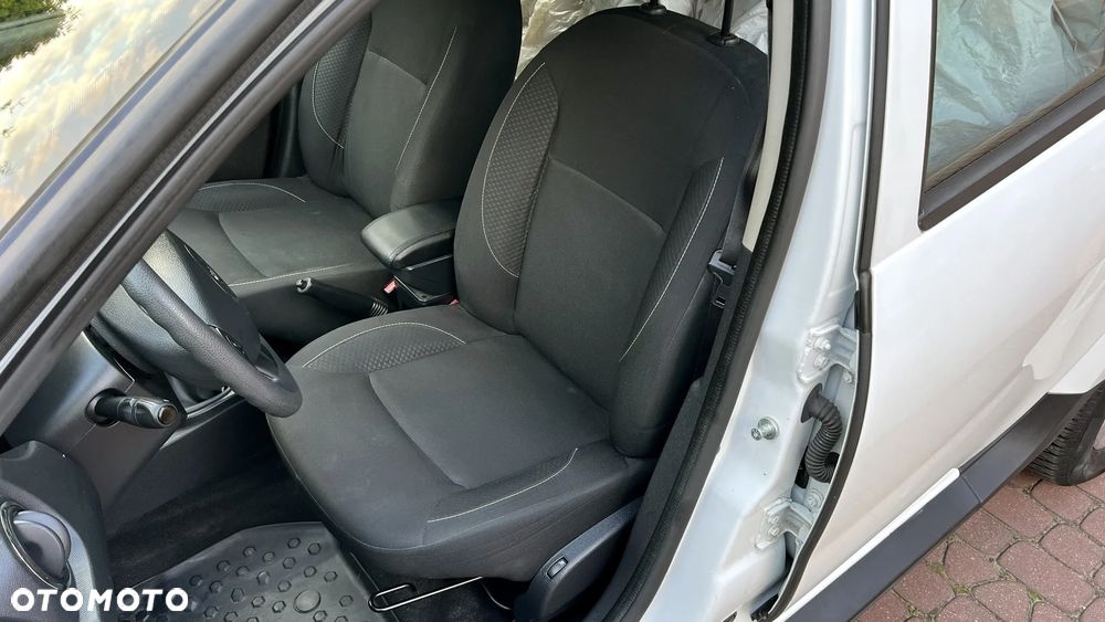 Dacia Duster 1.6 SCe Access S&S - 8