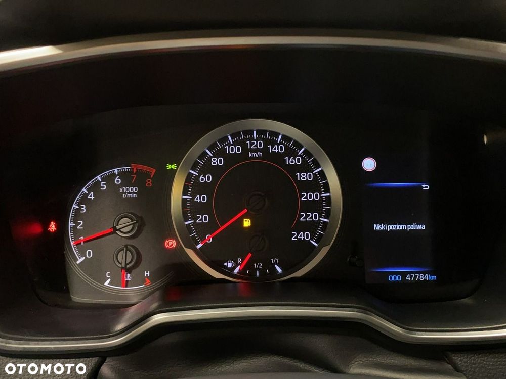 Toyota Corolla - 26