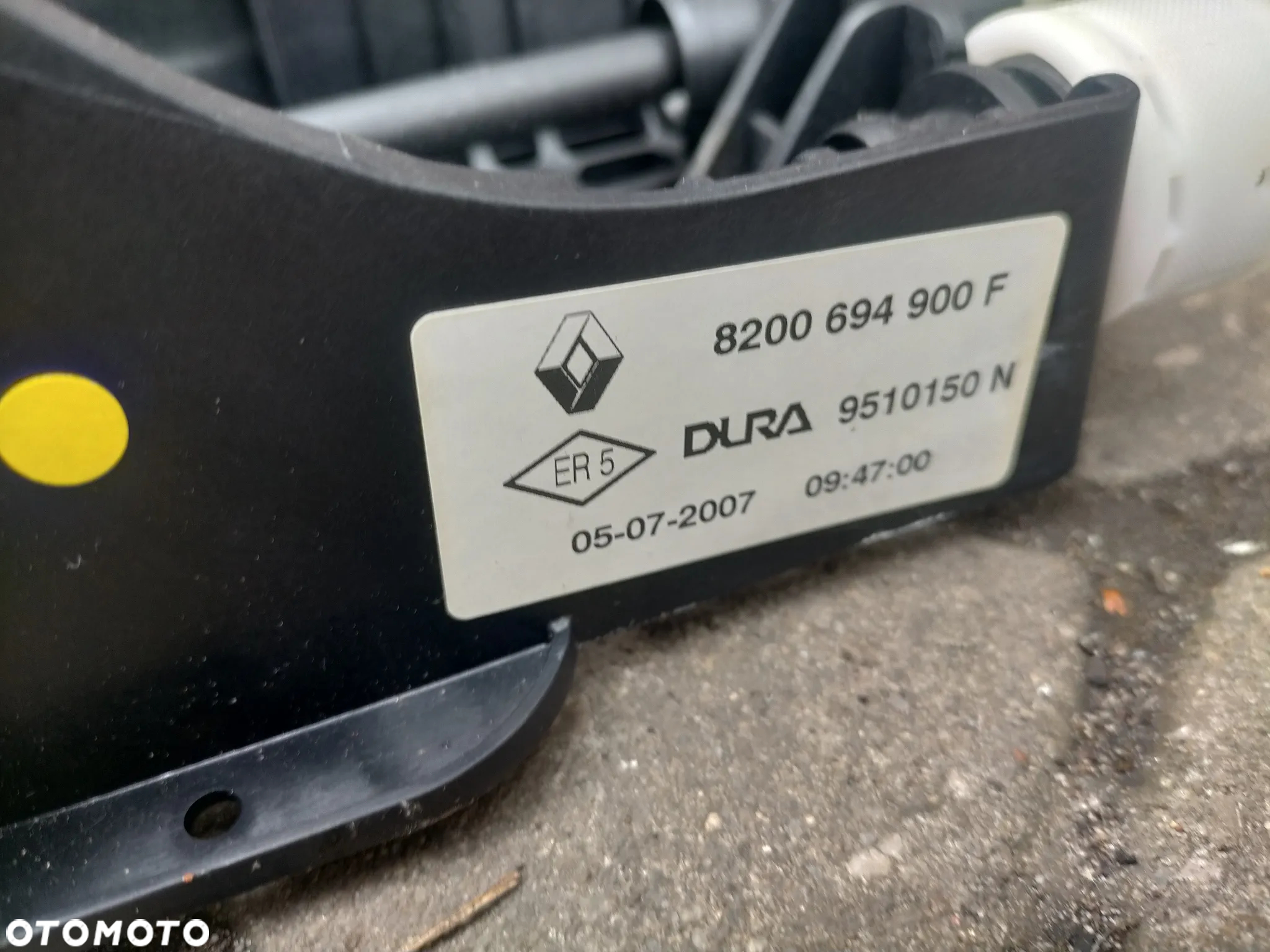 WYBIERAK BIEGÓW RENAULT LAGUNA III 2.0 8200694900F - 3