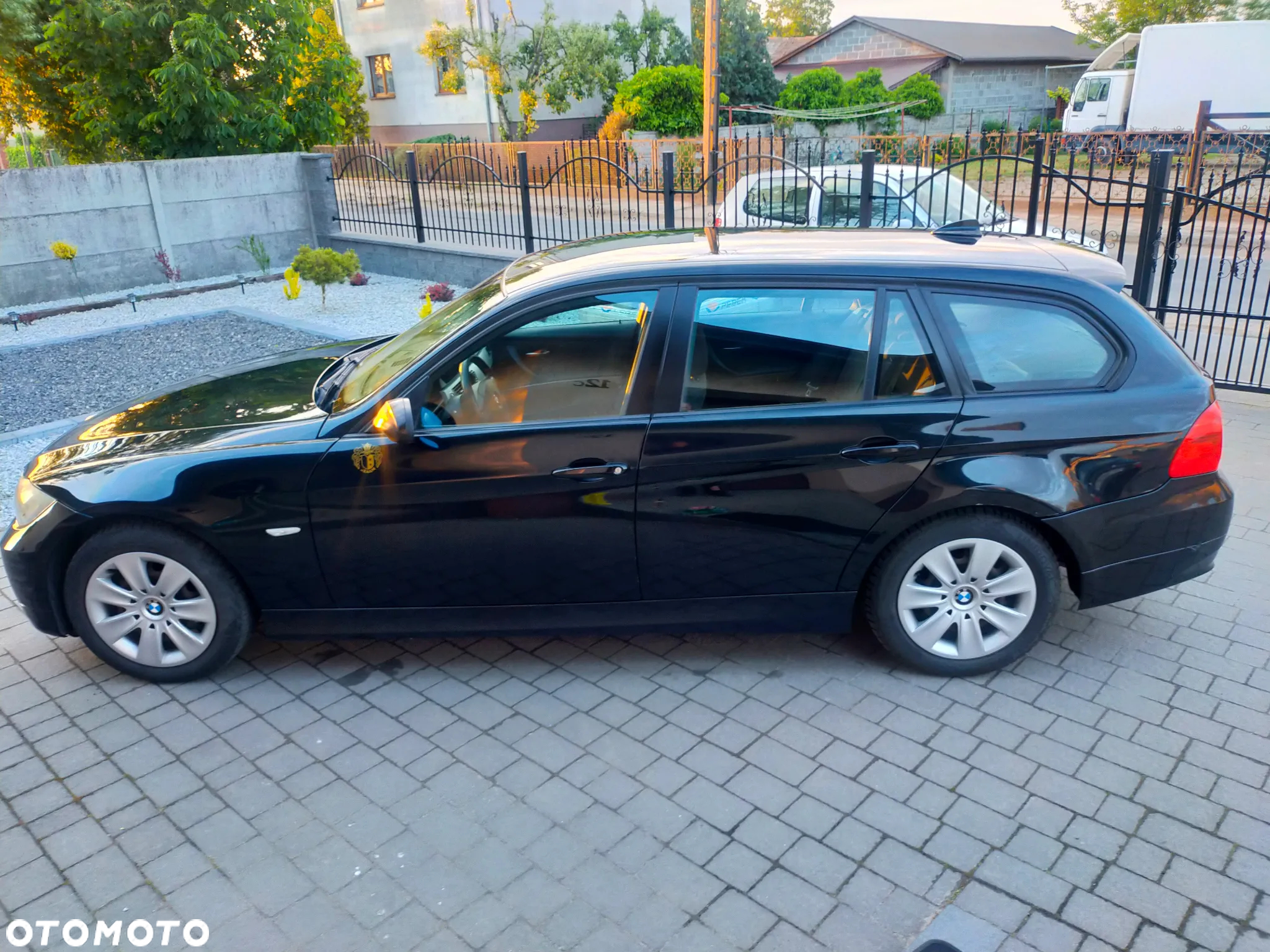 BMW Seria 3 320d DPF Touring - 3