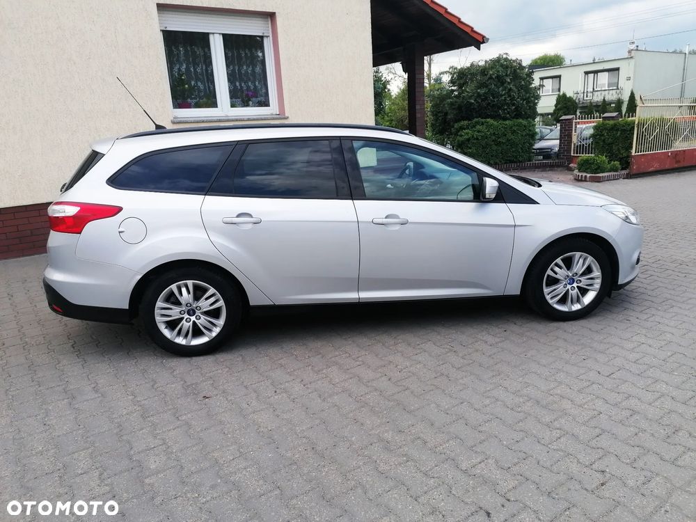 Ford Focus - 8