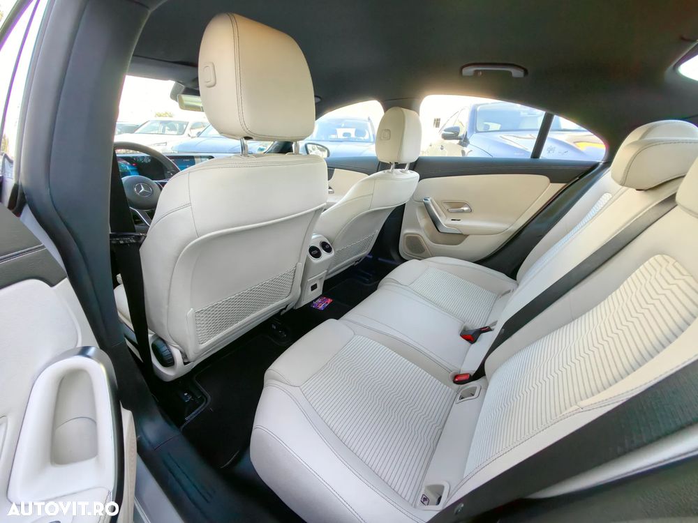 Mercedes-Benz CLA 200 d Coupe - 9
