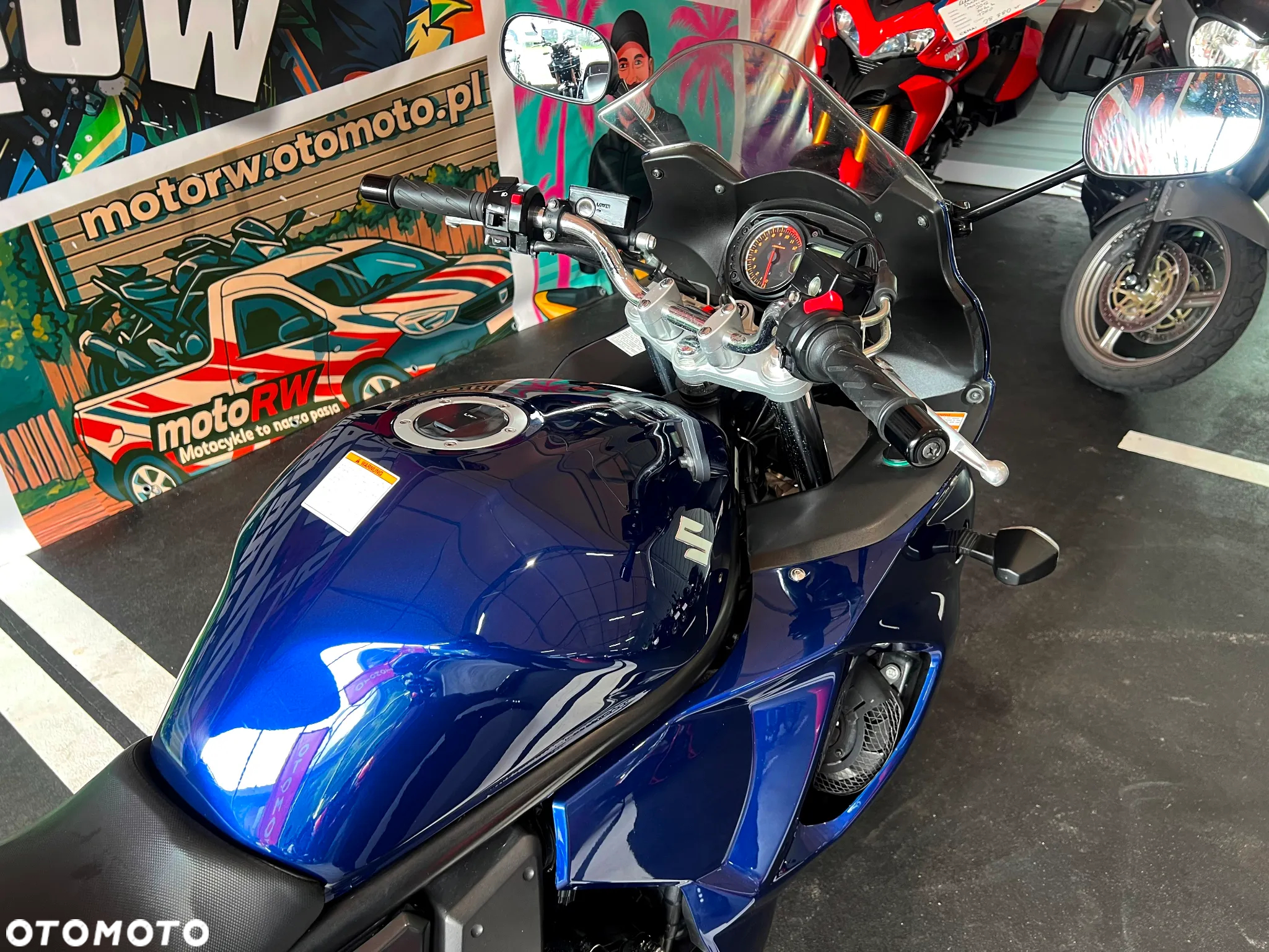Suzuki Bandit - 8