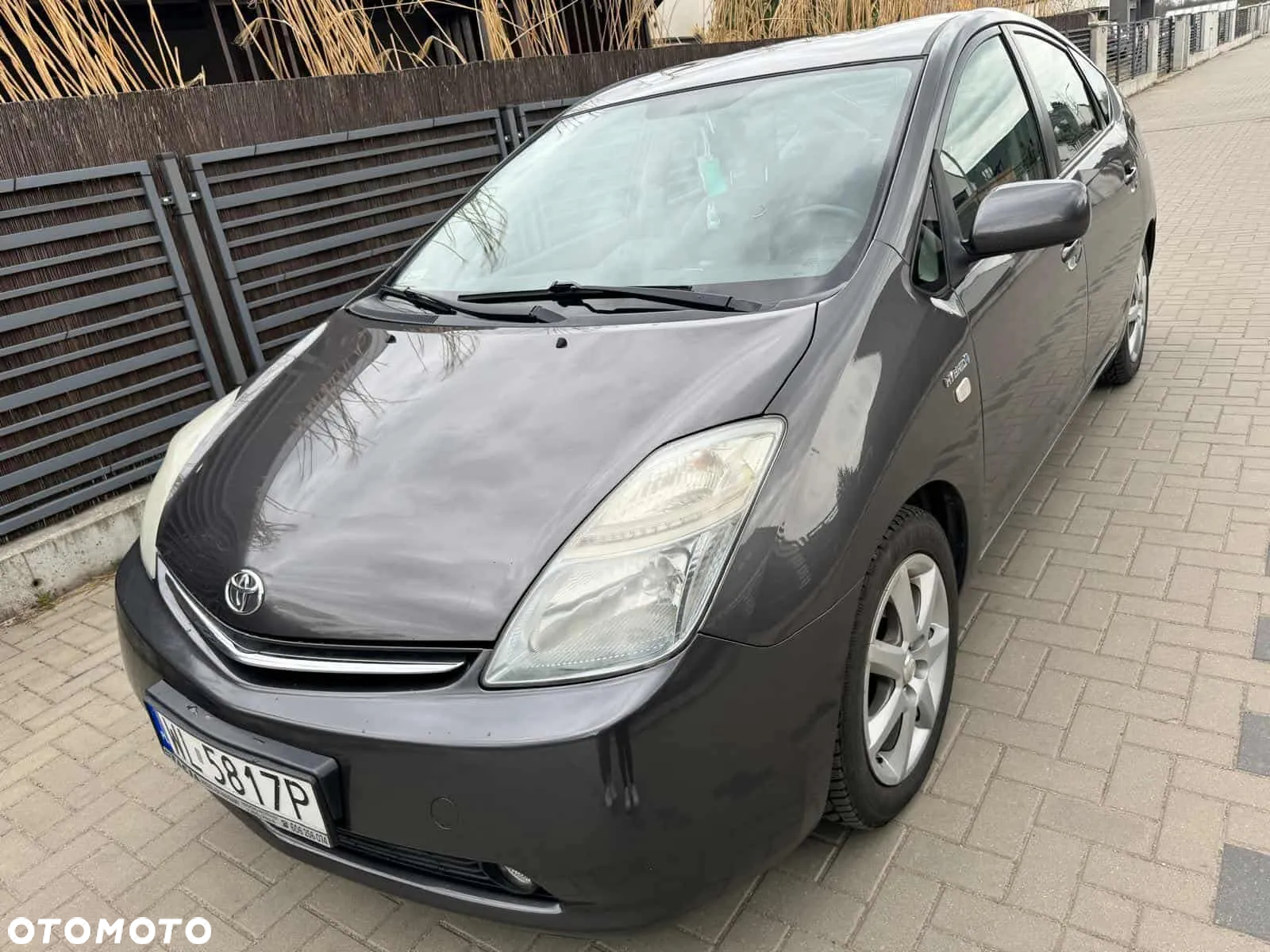 Toyota Prius - 2