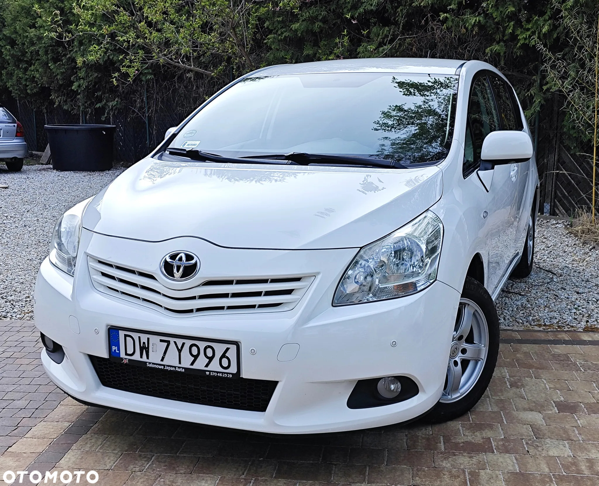 Toyota Verso 2.0 D-4D Premium - 3