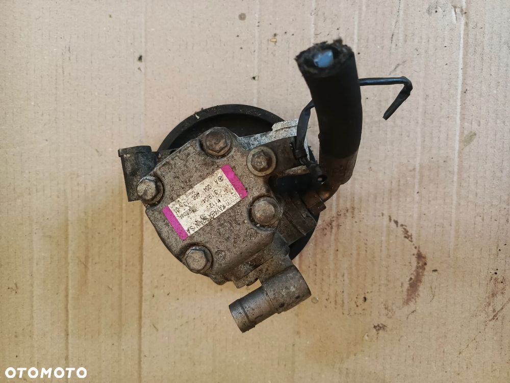 A0044661311 POMPA WSPOMAGANIA MERCEDES W211 W203