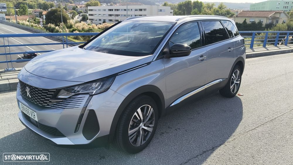 Peugeot 5008 - 1