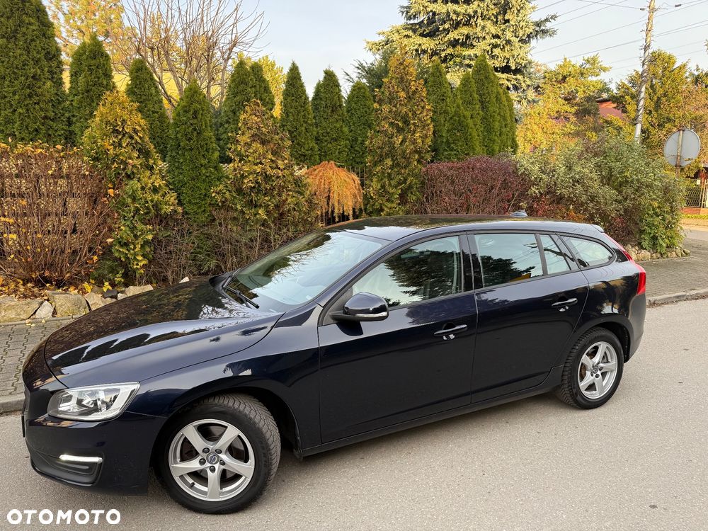 Volvo V60 D3 Summum - 1