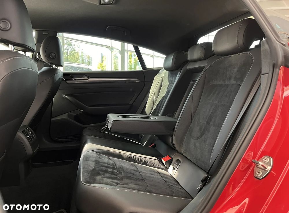 Volkswagen Arteon 2.0 TDI Bi-Turbo SCR 4Mot R-Line Edition DSG - 23