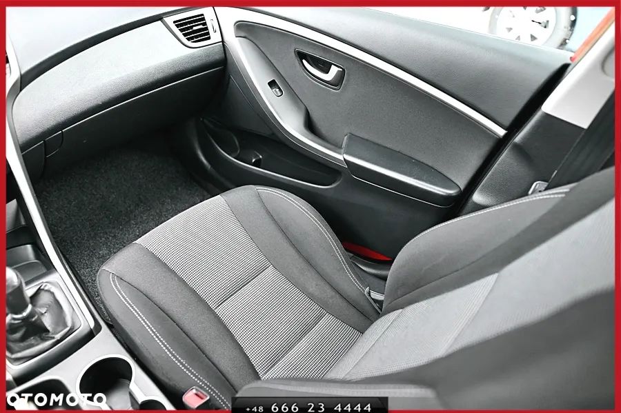 Hyundai i30 1.4 Blue Comfort - 21