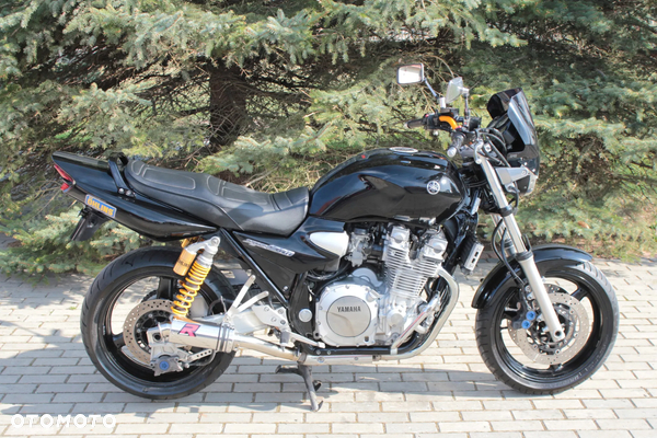 Yamaha XJR