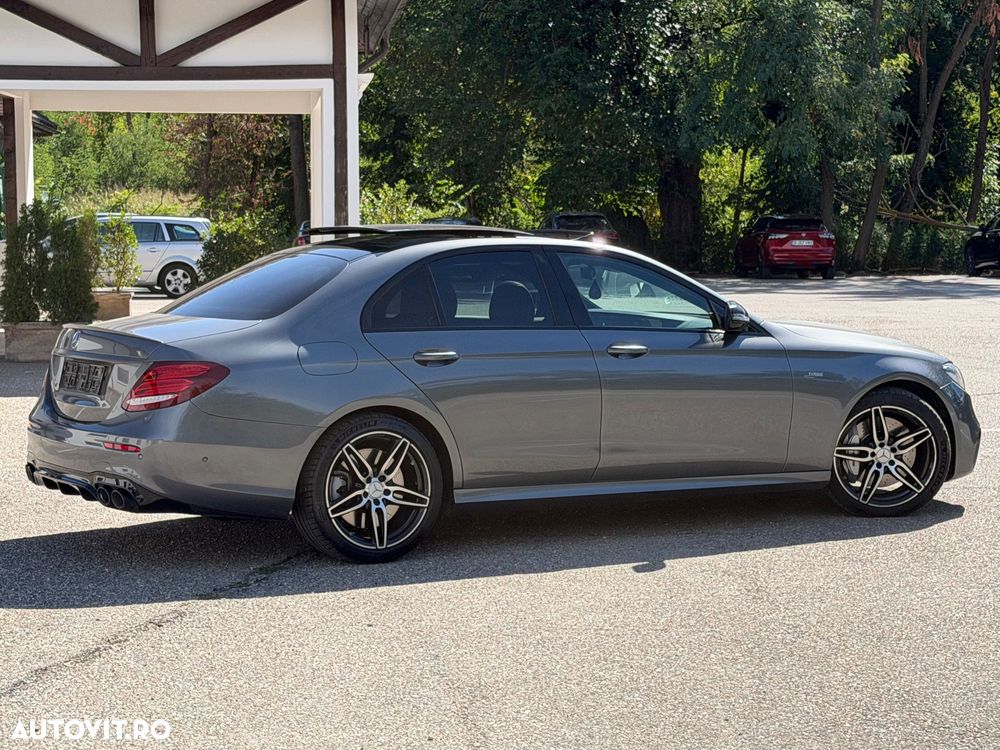 Mercedes-Benz E 53 AMG 4Matic AMG Speedshift 9G-TCT - 13