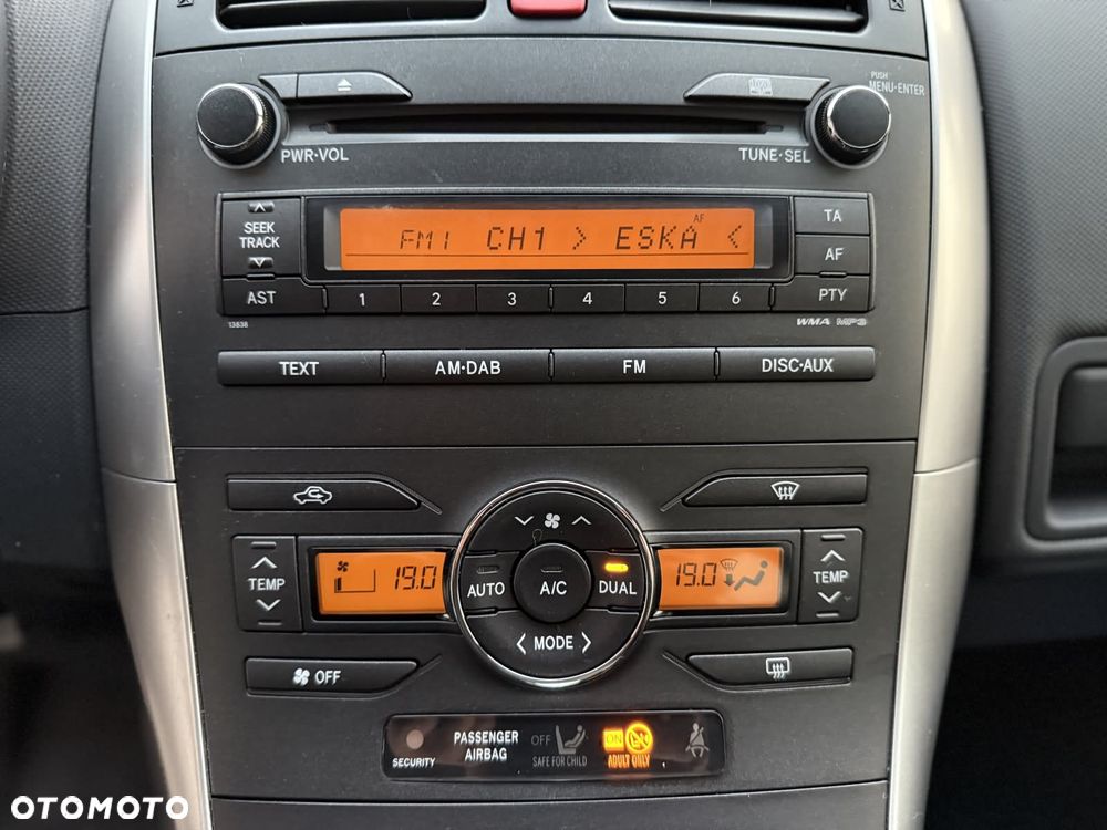 Toyota Auris 1.6 MultiMode Edition - 30