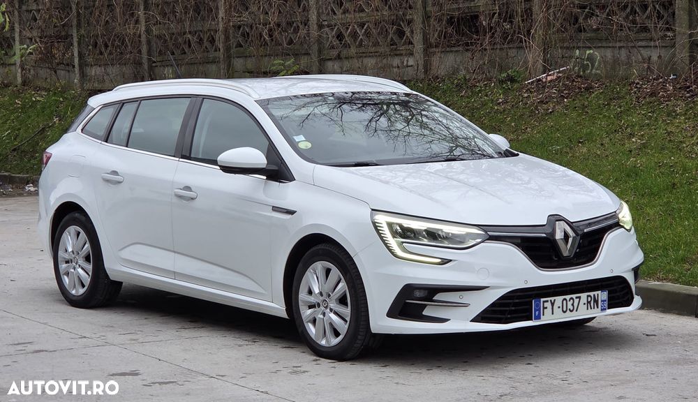 Renault Megane BLUE dCi 115 BUSINESS EDITION - 9