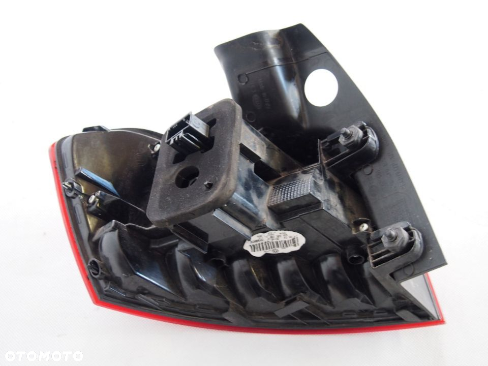 Image Volkswagen Passat B8 zadní pravé zadní světlo kombi VW - 3G9945096D