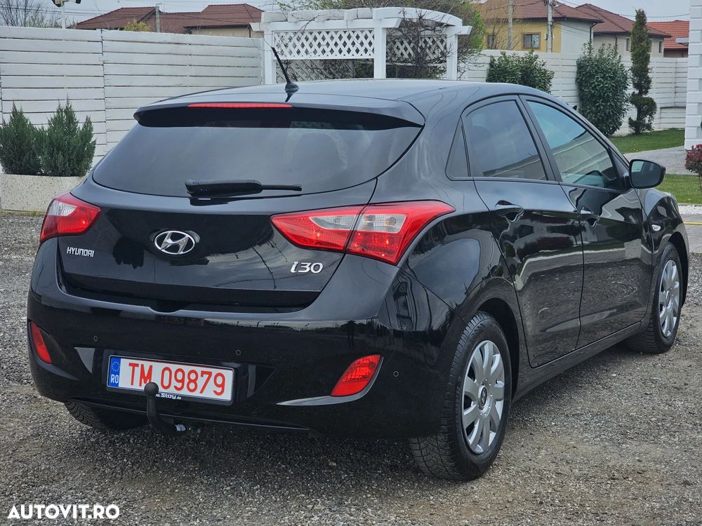Hyundai i30 1.6 CRDI Automatik Trend - 5
