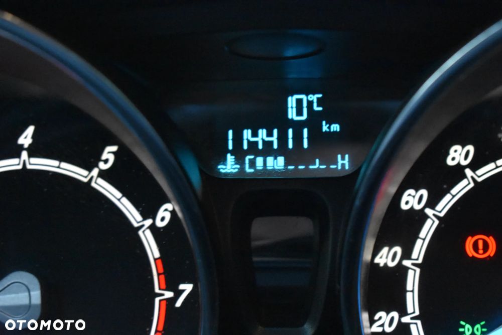Ford Fiesta 1.0 EcoBoost STart-Stop Titanium - 21