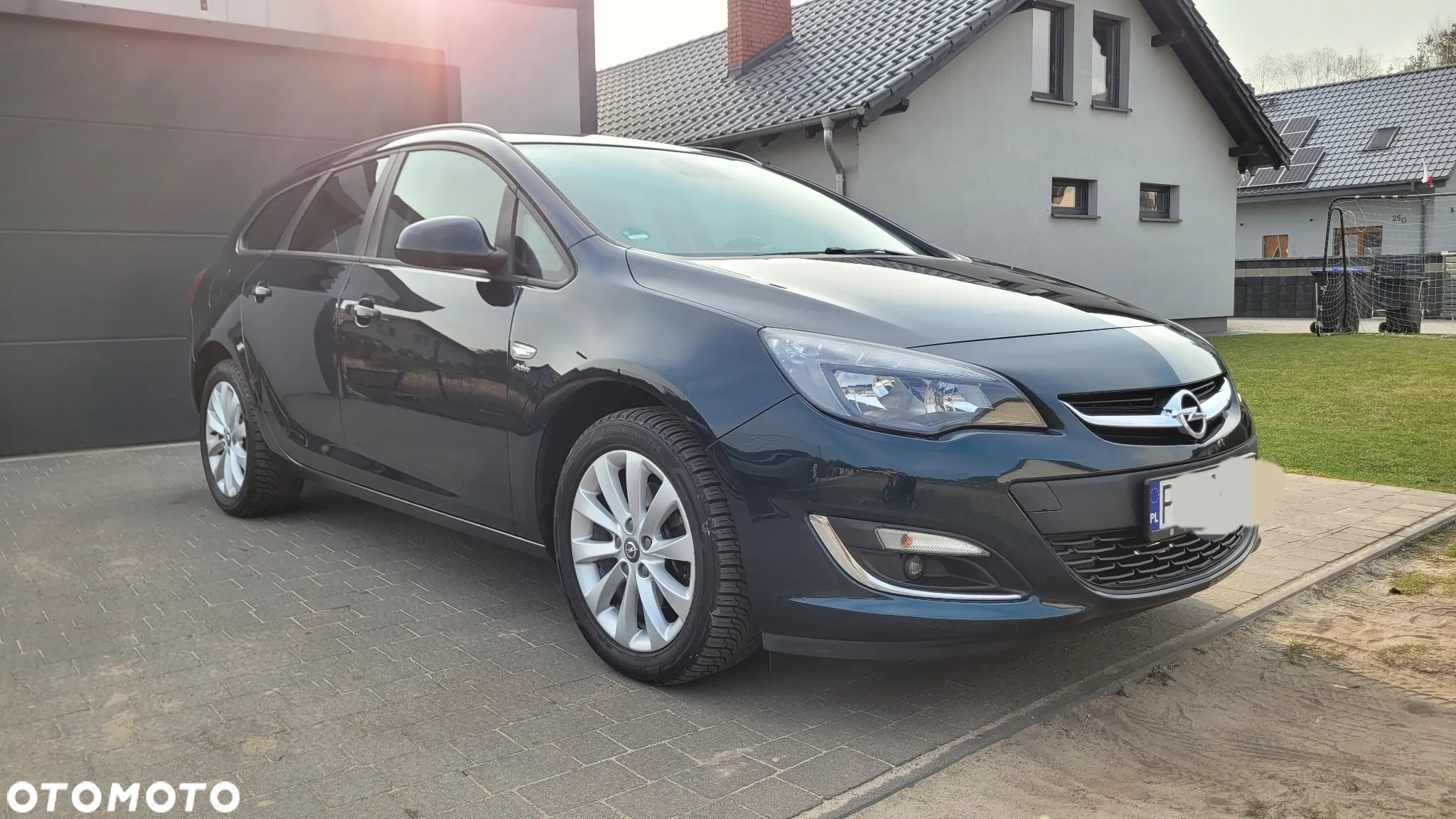 Opel Astra 2.0 CDTI DPF ecoFLEX SportsTourer Start/Stop - 3