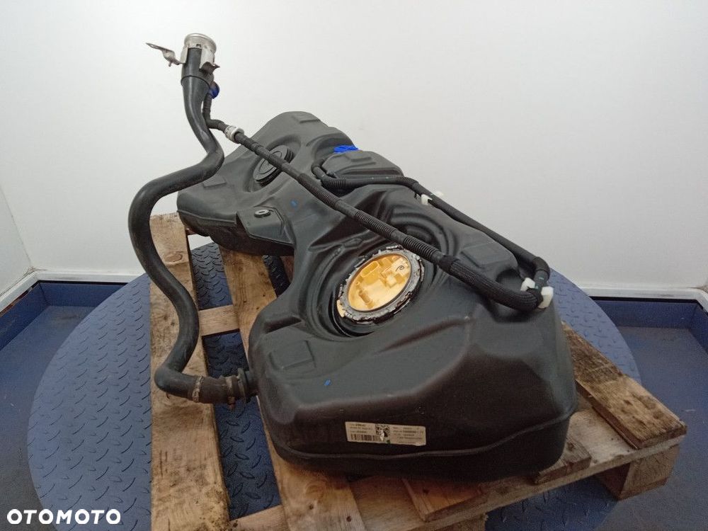 BMW 3 G20 G30 ZBIORNIK PALIWA DIESEL 7449036 - 3