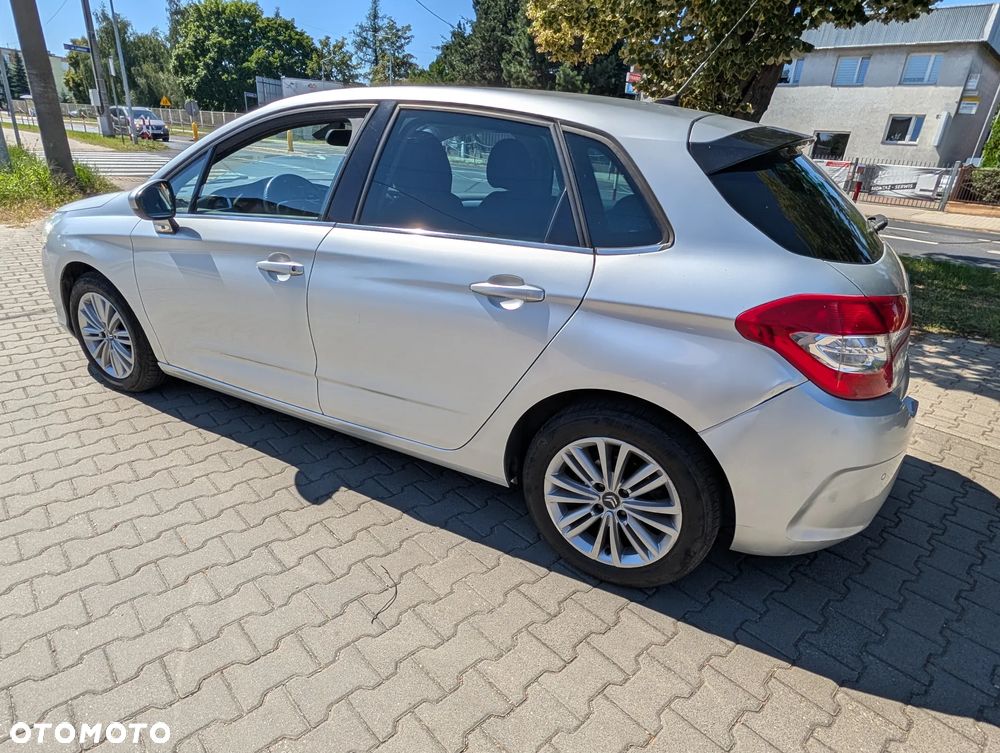 Citroën C4 HDi 90 Attraction - 16