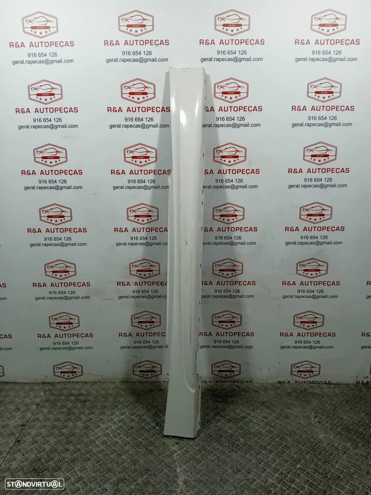 Embaladeira Esquerda BMW Série 1 E88 Pack M Original - 2