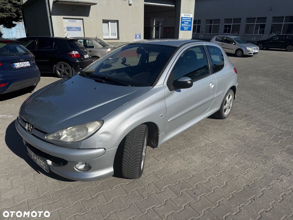 Peugeot 206 - 2