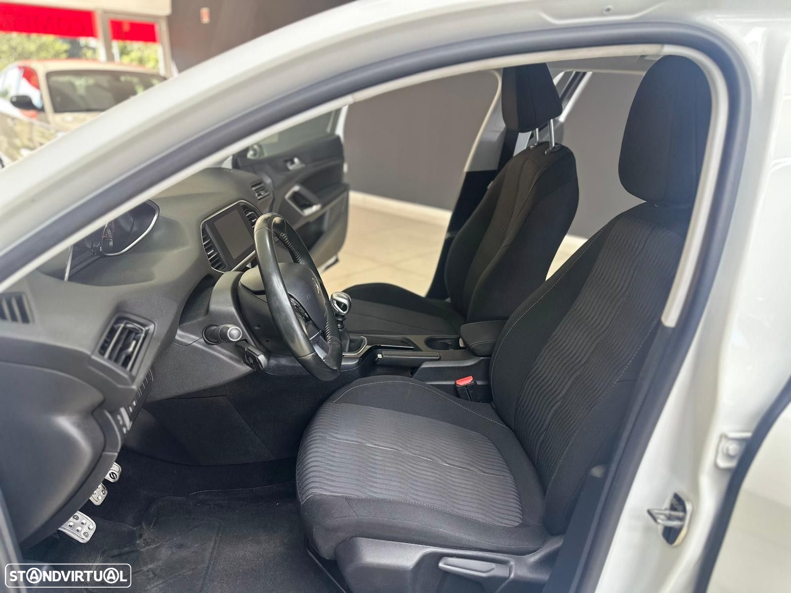 Peugeot 308 1.6 BlueHDi Style - 20