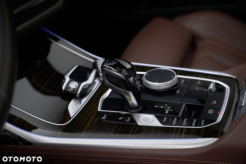 BMW X7 xDrive30d sport - 30