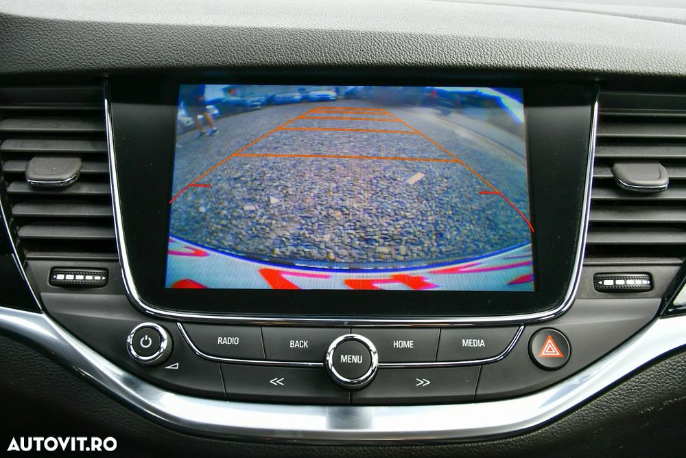 Opel Astra 1.6 D Start/Stop Innovation - 18