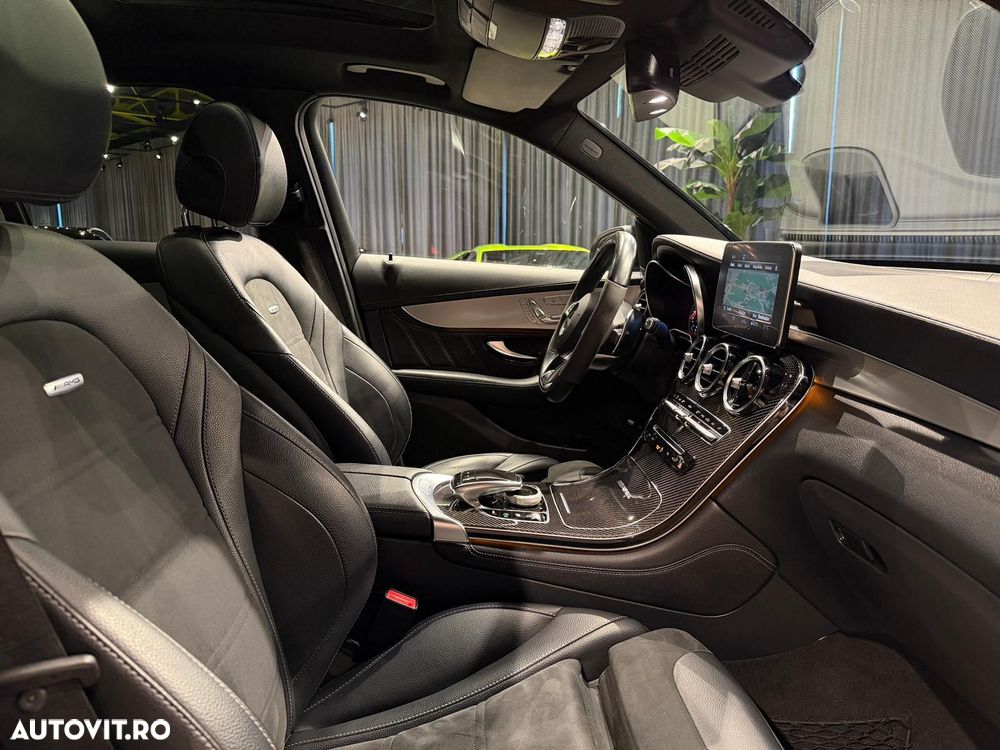 Mercedes-Benz GLC AMG 63 S 4MATIC+ AMG Speedshift MCT 9G - 31