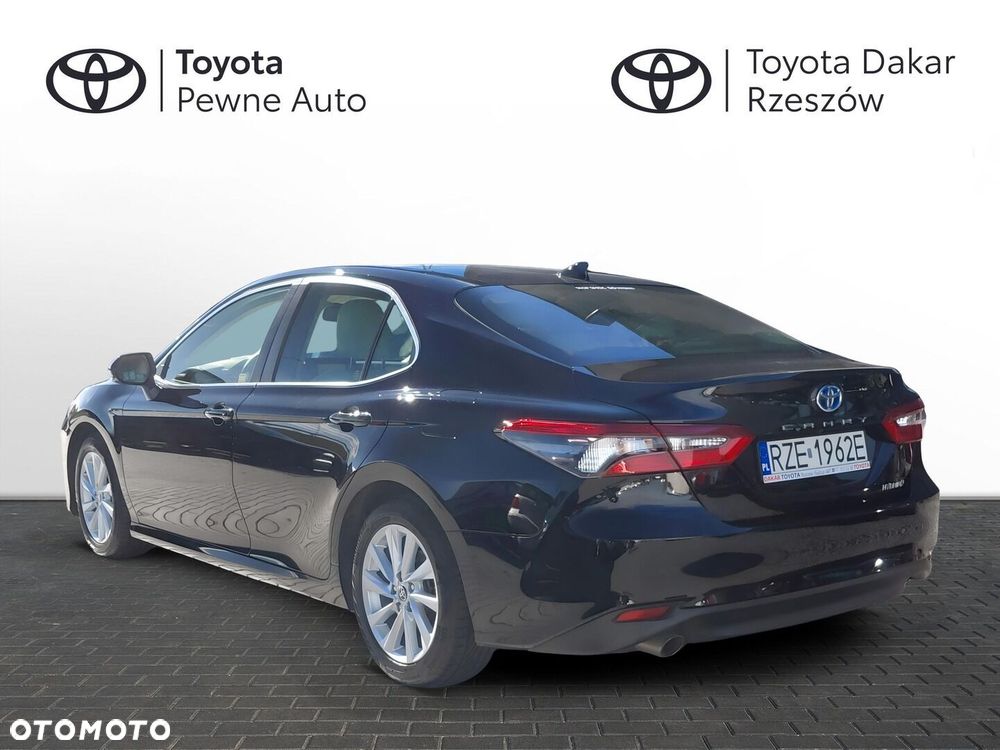 Toyota Camry 2.5 Hybrid Comfort CVT - 3