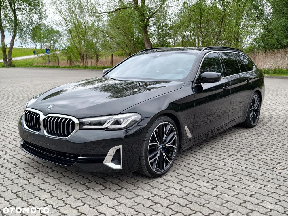 BMW Seria 5 540d xDrive Luxury Line - 1